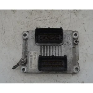 Ultimissimo Modello Centralina ECU Opel Meriva A Dal 2003 al 2010 Cod 0261208255