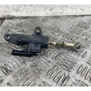 Saldi Pompa Freno Posteriore Yamaha YZF R1 Dal 1998 al 2003