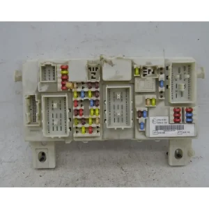Ultima Occasione Scatola Fusibili Ford Kuga Dal 2008 al 2012 Cod 519256705
