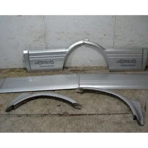 Direttamente Dal Produttore Kit Plastiche Esterne Nissan Terrano II Dal 1996 al 1999 Cod 82871-7F010