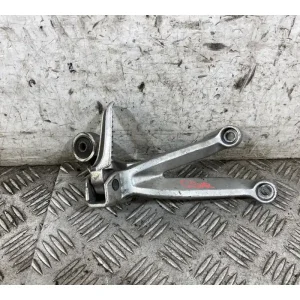 Pedana Poggiapiedi passeggero Destra Dx Suzuki GSX R 750 Dal 1999 al 2003 Reso Gratuito
