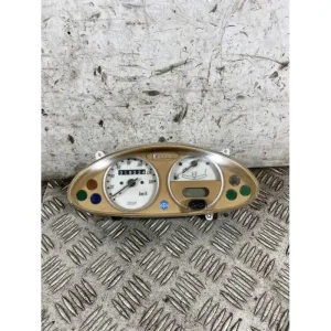 Strumentazione Contachilometri Piaggio Vespa ET2 / ET4 125 / 150 dal 1996 al 2006 KM 019224 Nuovo Arrivo