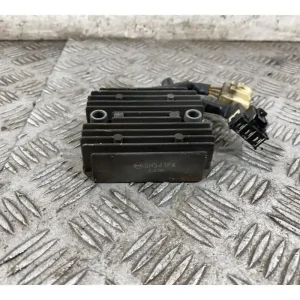 Spedizione Espresso Regolatore Di Tensione Honda SH 125 / 150 Dal 2009 al 2012 Cod SH541PA