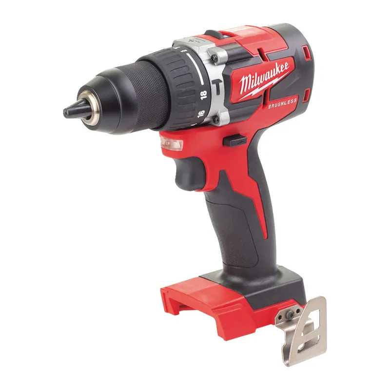 Economico Milwaukee M18 CBLPD-0 - Trapano avvitatore 18V compatto con percussione - solo corpo
