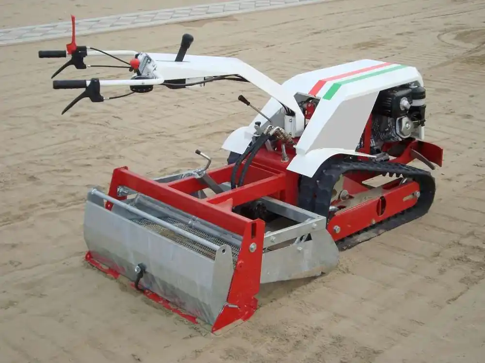 Di Tendenza ZEUS S90 Puliscispiaggia semovente cingolata con sistema idrostatico