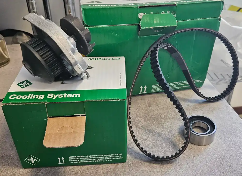 KIT DISTRIBUZIONE INA 76861 CON POMPA ACQUA PER MOTORE 188A4000 FIAT PUNTO PANDA LANCIA Y 1200CC 8V BENZINA Spedito Oggi