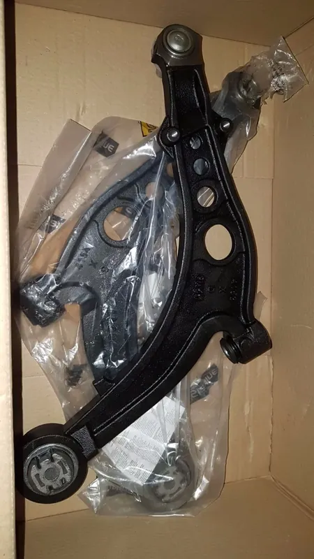 BRACCI ANT DX SX LANCIA YPSILON LANCIA MUSA E FIAT IDEA Novità