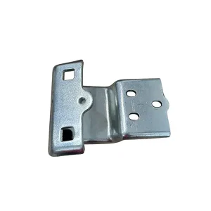 A Buon Prezzo CERNIERA PORTA POSTERIORE DESTRA INFERIORE FIAT Ducato 2014 OE 1388880080